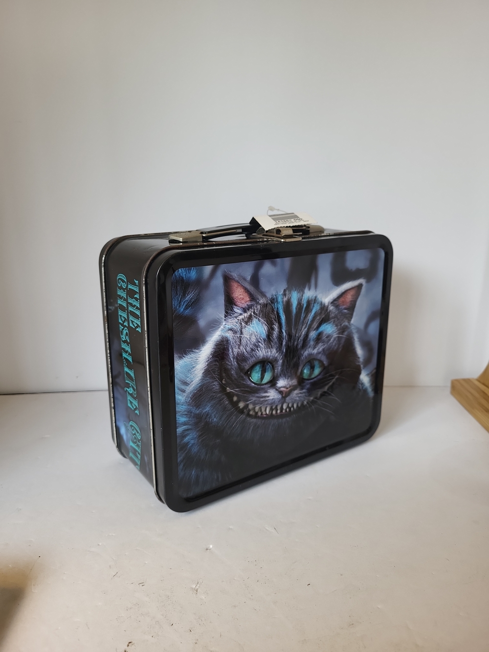 Disney Loungefly Cheshire Cat Metal Lunchbox Alice In Wonderland